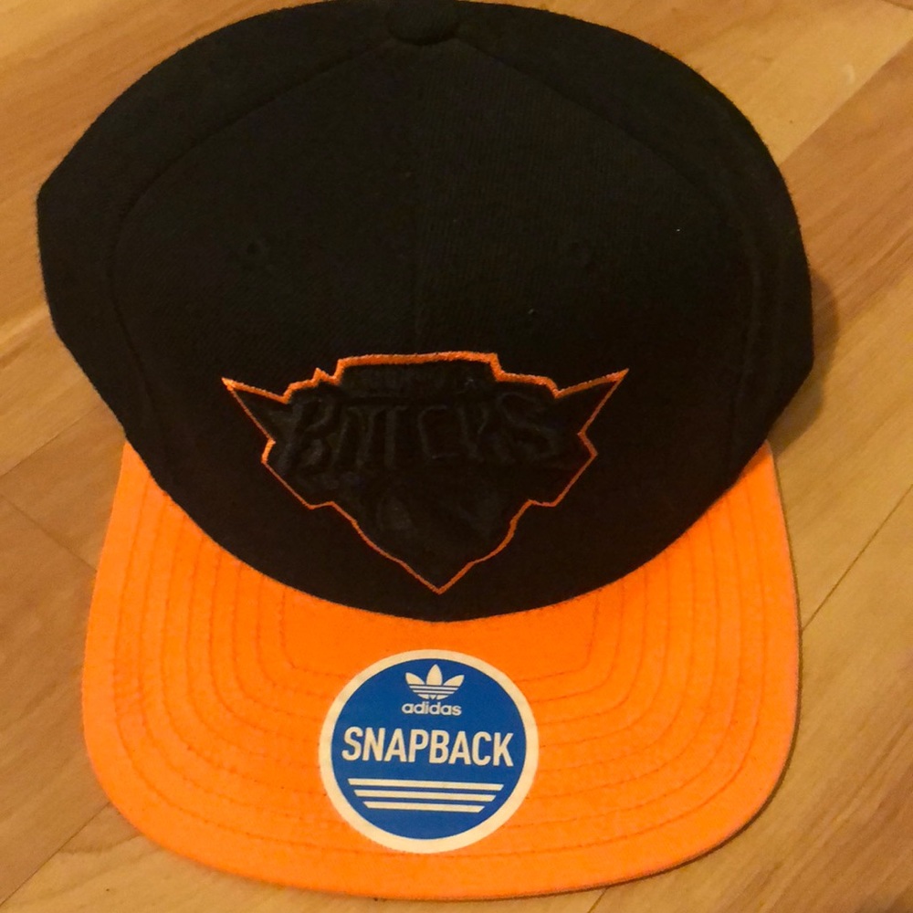 Adidas SnapBack knocks hat